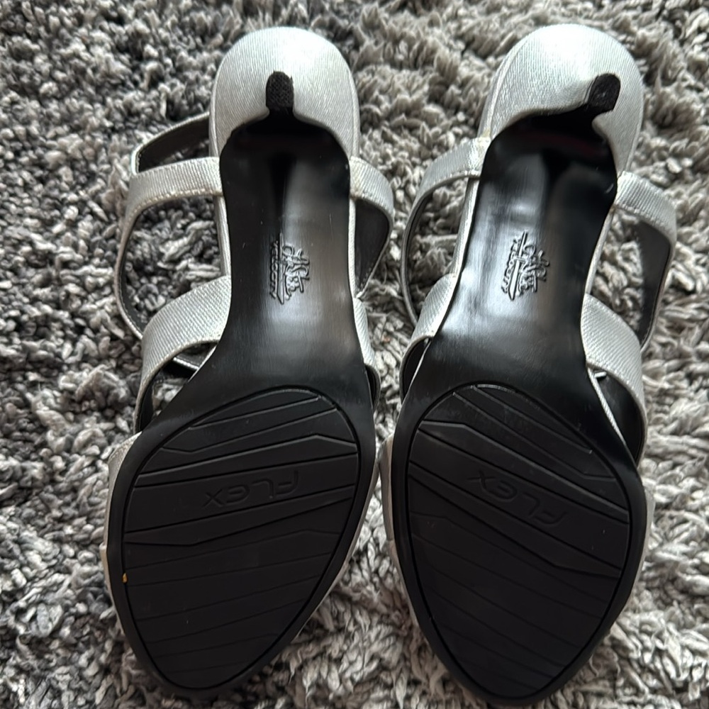 Life stride velocity memory foam heels - Picture 4 of 6
